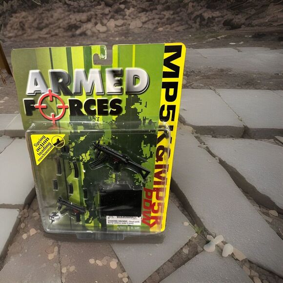 InToyz 1:6 MP5 Toy Pistols Guns Set (Dragon,BBi,DiD,Armoury) In Toyz Armed SMP - Picture 1 of 3